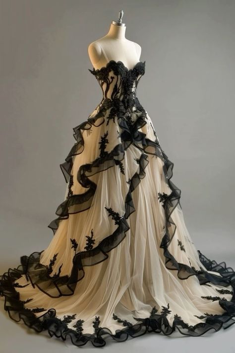 Vintage Ball Gown Sweetheart Black Tulle Prom Dress Long Ruffles Evening Dress Main image
