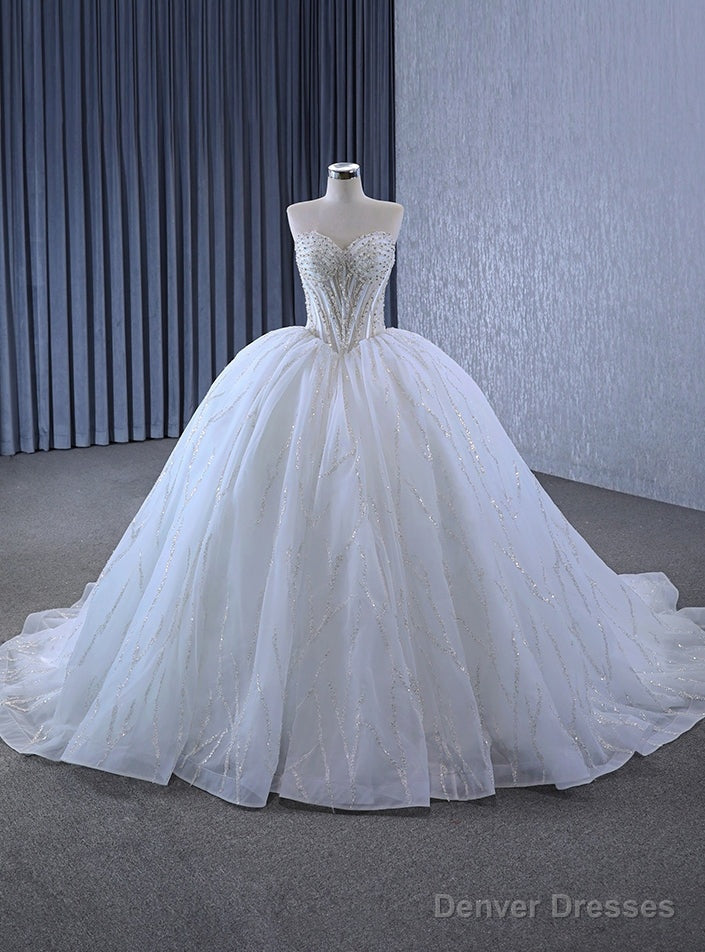 Vintage Ball Gown Tulle Sweetheart Pearls Beading Wedding Dress Main image