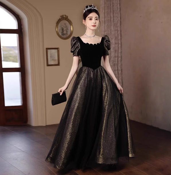 Vintage Black & Gold A-Line Square Neck Puff Sleeve Velvet Gold Shimmer Tulle Long Prom Dress Evening Dress Main image