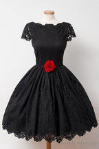Vintage Black Lace Homecoming Dress Bateau Knee-Length Flower