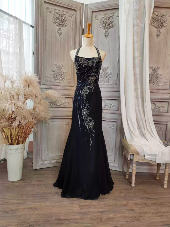 Vintage Black Mermaid Halter Neck Beaded Chiffon Long Prom Dress Evening Dress Main image