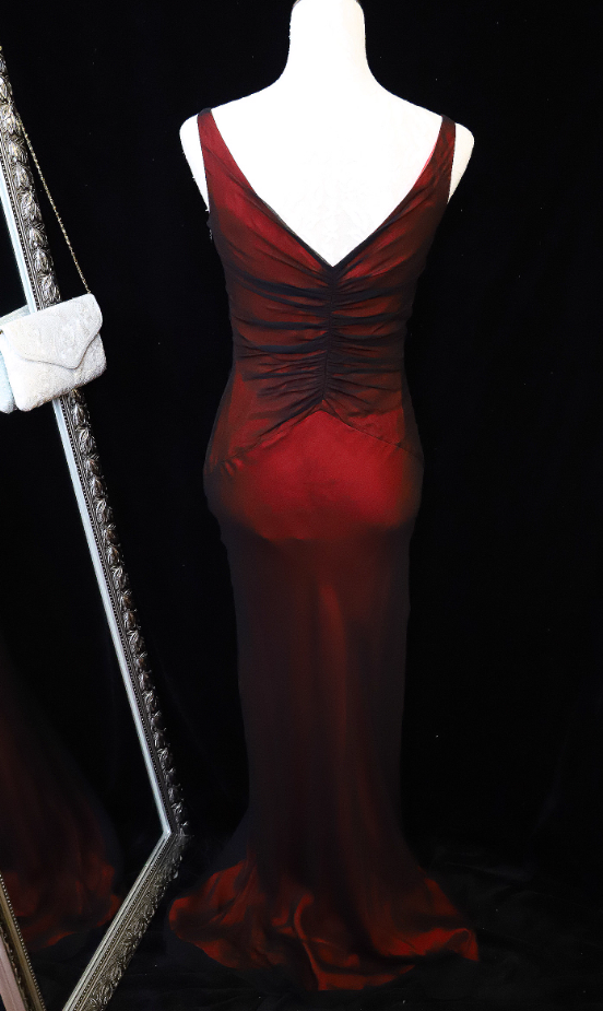 Vintage Bright Burgundy Mermaid V-Neck Ruched Satin Long Prom Dress Evening Dress