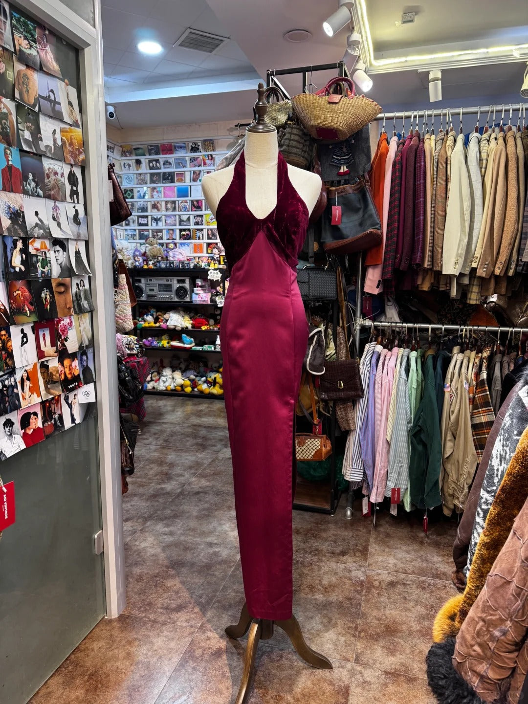 Vintage Burgundy Halter Neck Velvet Satin Long Prom Dress Evening Dress Main image