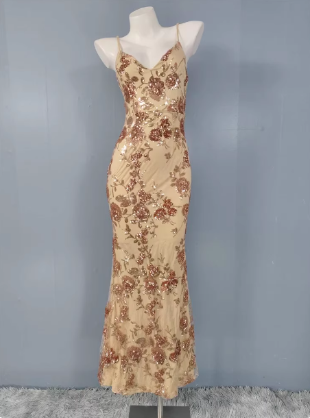 Vintage Champagne Gold Spaghetti Strap V-Neck Rose Sequin Long Prom Dress Evening Dress
