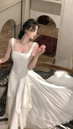 Vintage & Classic Ivory Chiffon Evening Prom Dress