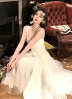 Vintage & Classic Ivory Chiffon Evening Prom Dress