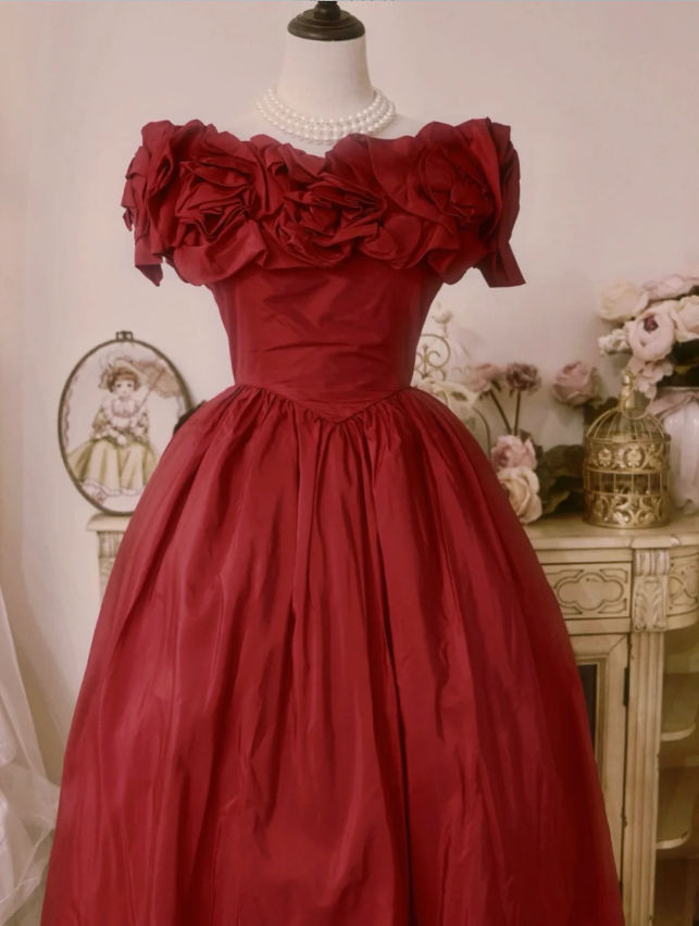 Vintage Court Red Bow Off-The-Shoulder Satin Ball Gown Evening Dress Secondary image