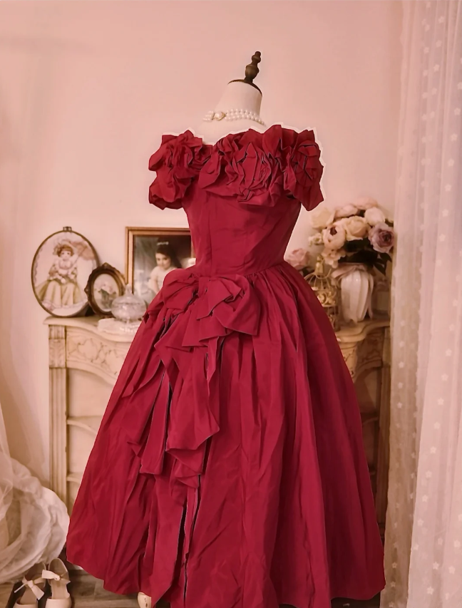 Vintage Court Red Bow Off-The-Shoulder Satin Ball Gown Evening Dress Main image