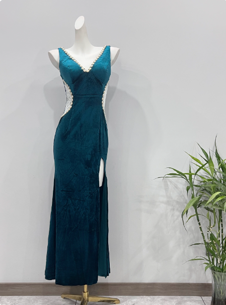 Vintage Deep Peacock Blue Mermaid V-Neck Pearl Slit Velvet Long Prom Dress Evening Dress