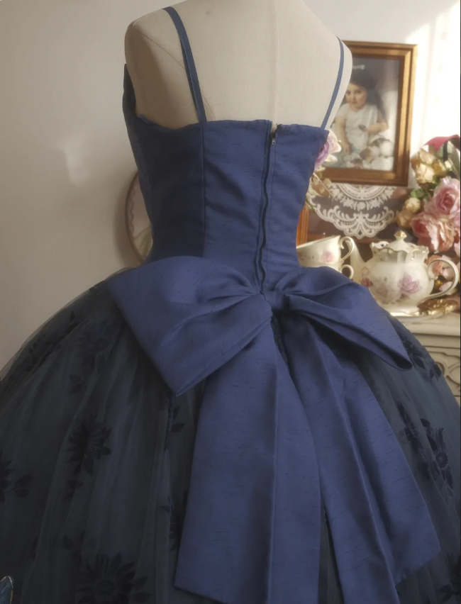 Vintage Elegant Navy Blue Bow Embroidered Train Tulle Ball Gown Evening Dress Sweet 16 Dress