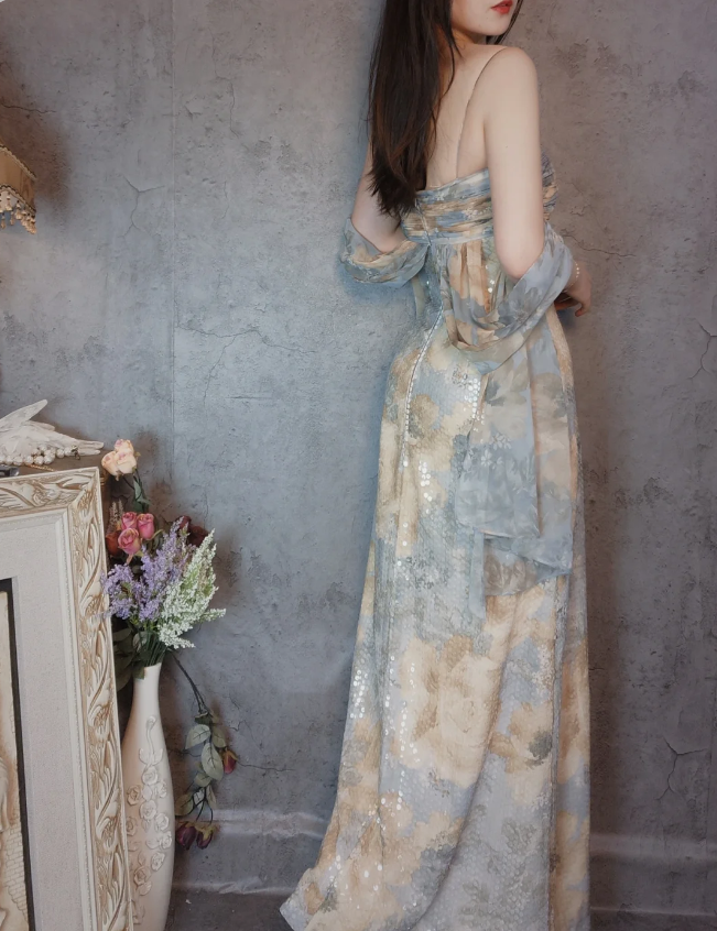 Vintage Fitted Spaghetti Strap Sequined Long Prom Dress Evening Dress