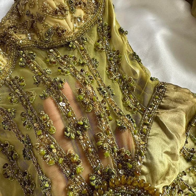 Vintage Gold Spaghetti Strap Silk Sheath Prom Dresses Beaded Evening Gowns With Scarf
