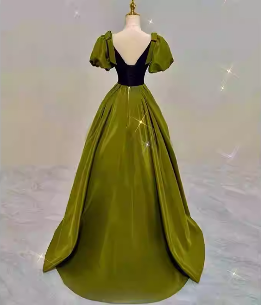 Vintage Green A-Line V-Neck Puff Sleeve Satin Long Prom Dress Evening Dress