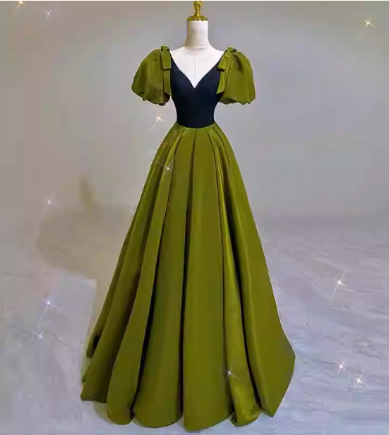 Vintage Green A-Line V-Neck Puff Sleeve Satin Long Prom Dress Evening Dress Main image