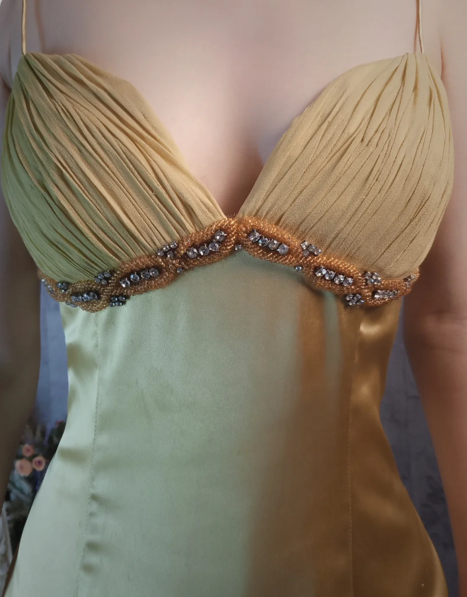 Vintage Green Mermaid Deep V-Neck Pleated Satin Long Prom Dress Evening Dress