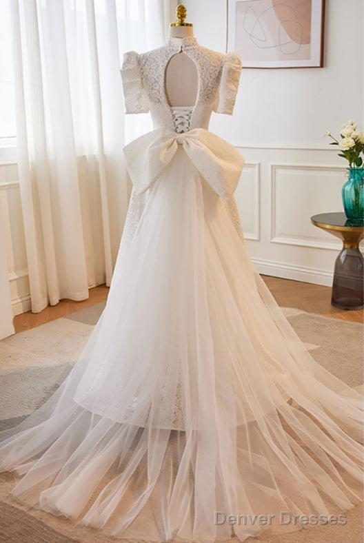 Vintage High Collar White Lace Wedding Dress With Keyhole Back Secondary image