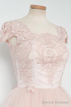 Vintage Knee-Length A-Line Pearl Pink Homecoming Dress With Lace