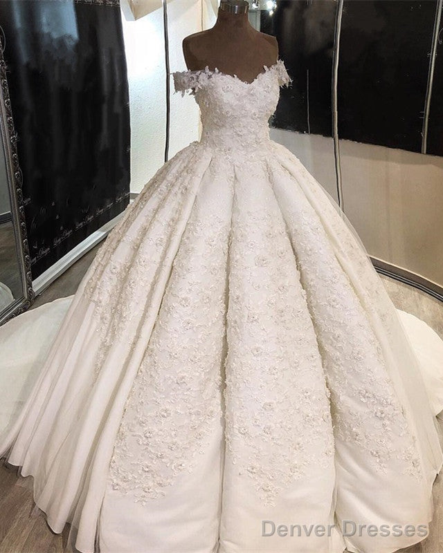 Vintage Lace Embroidery Ball Gowns Wedding Dresses Satin Main image