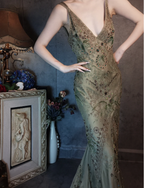 Vintage Luxury Green Mermaid Deep V-Neck Beaded Embroidered Chiffon Long Prom Dress Evening Dress