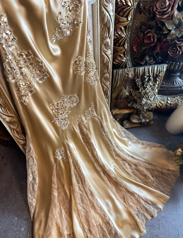 Vintage Mermaid Champagne Gold Sequined Lace Satin Long Prom Dress Evening Dress