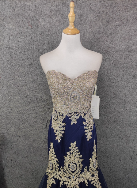 Vintage Navy Blue Sweetheart Neck Lace Rhinestone-Embellished Tulle Long Prom Dress Evening Dress
