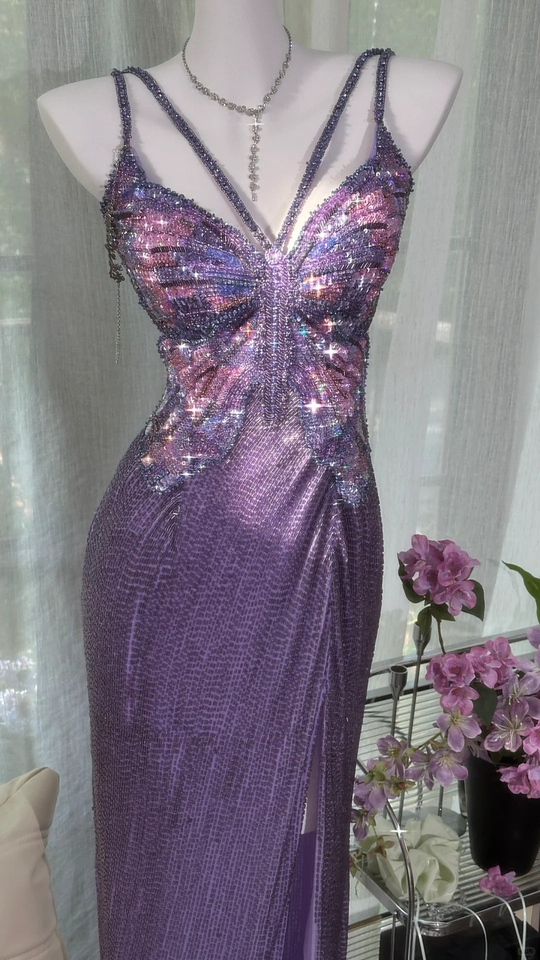 Vintage Purple Strap Chiffon Halter Back High Slit Beaded Evening Gown Prom Dress Secondary image