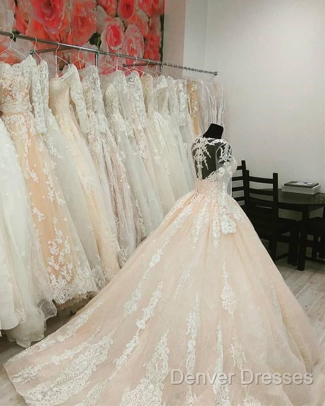 Vintage Scoop Neckline Long Sleeves Champagne Wedding Ball Gown Dress Lace Appliques Secondary image