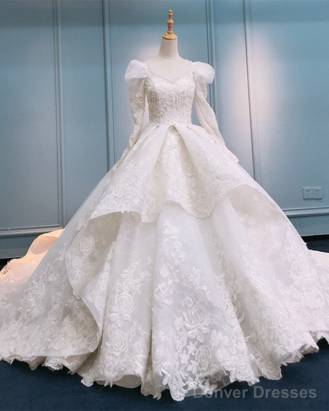 Vintage Wedding Dress Ball Gown Lace Puffy Sleeves Main image