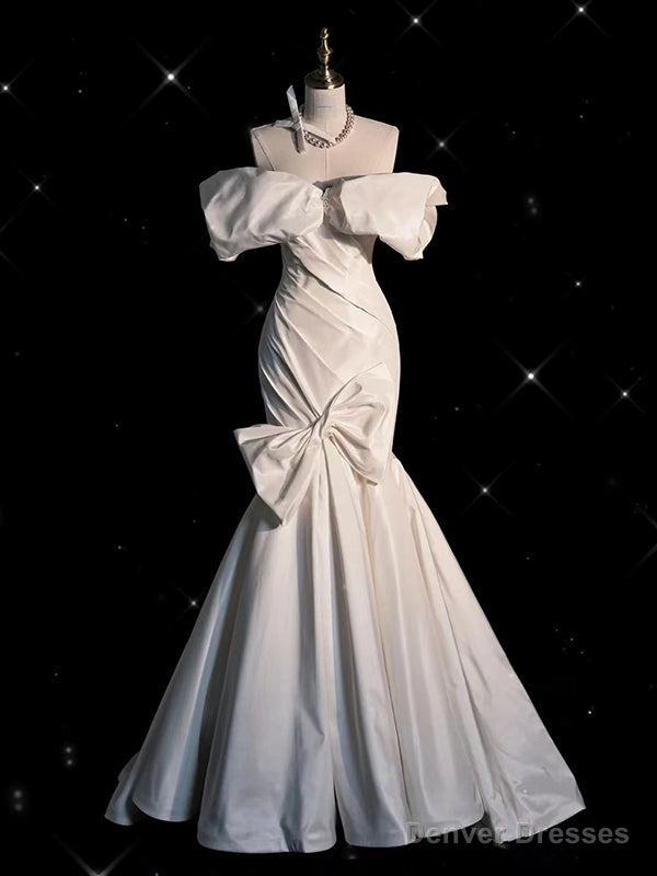 White Mermaid Satin Wedding Dress With Bow Main image