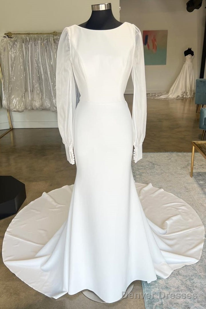 White Open Back Long Wedding Dress With Long Sleeves Pure Color Main image