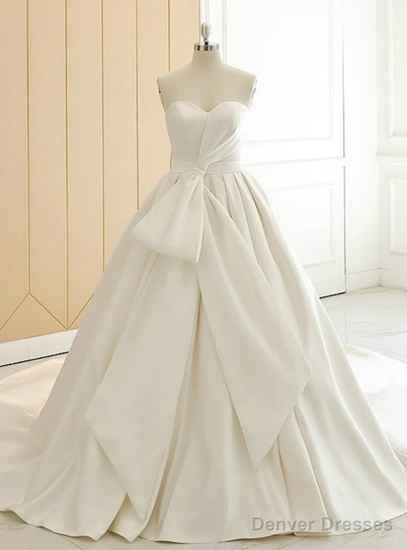 White Sweetheart Neck Satin Big Bow Shirring Wedding Dress Main image