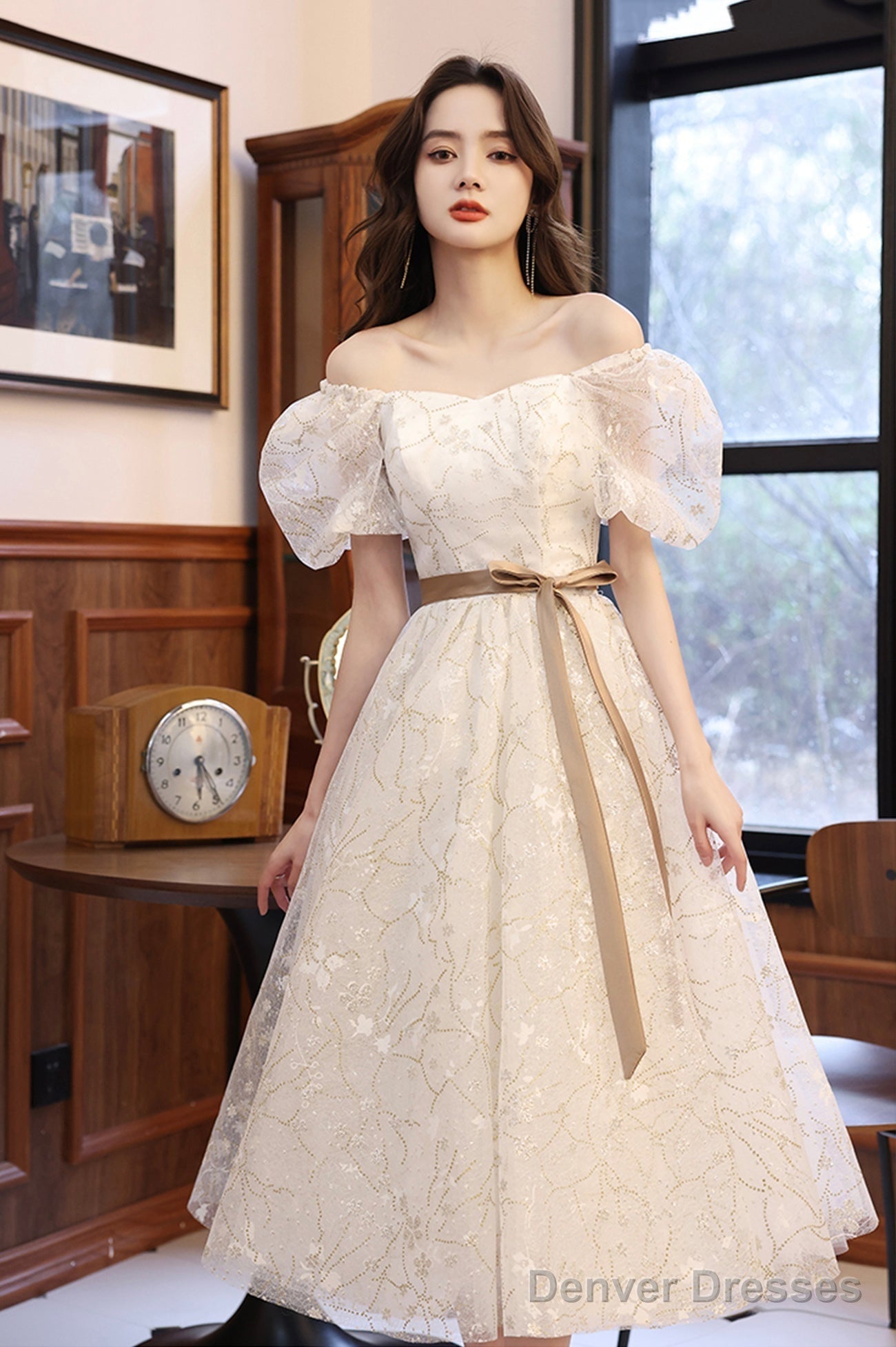 White Tulle Knee Length Prom Dress, Cute Short Sleeve Homecoming Dress