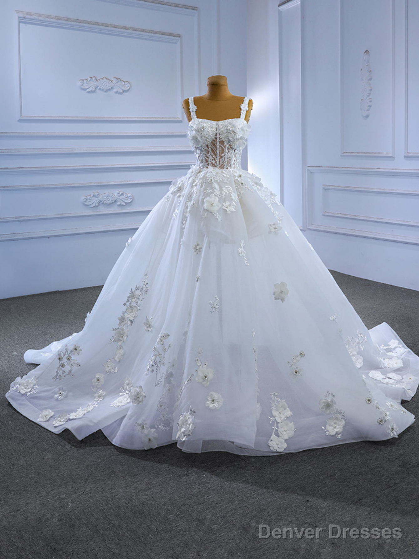 White Tulle Straps 3D Flower Wedding Dress