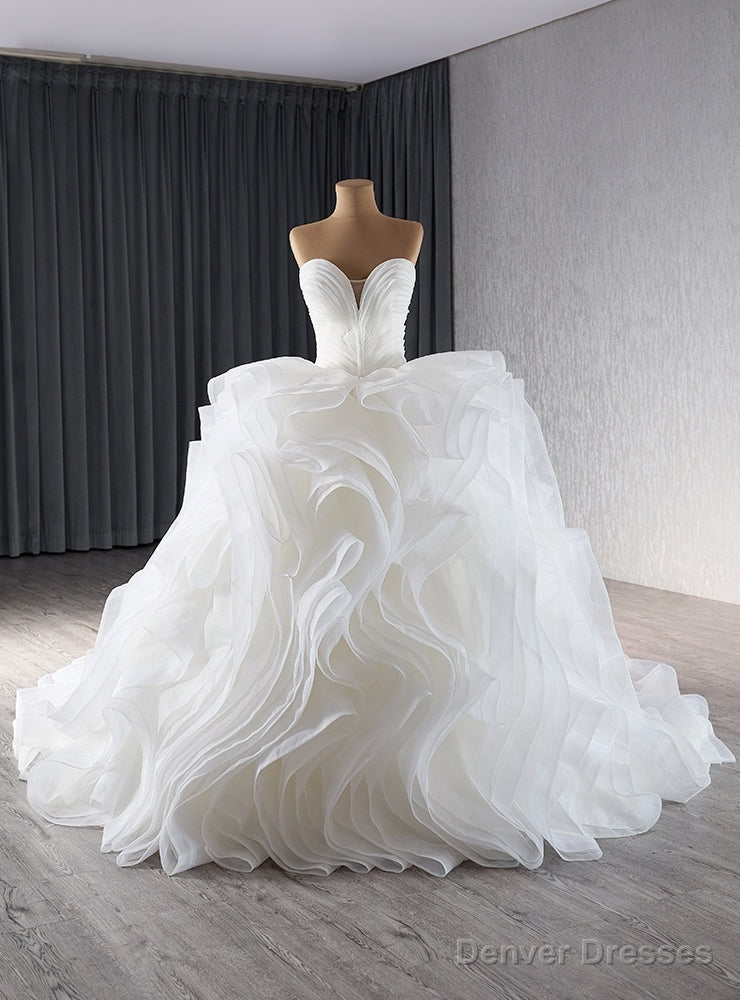 White Tulle Sweetheart Pleats Princess Wedding Dress Main image