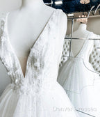 White V Neck Tulle Lace Long Prom Gown Wedding Dress