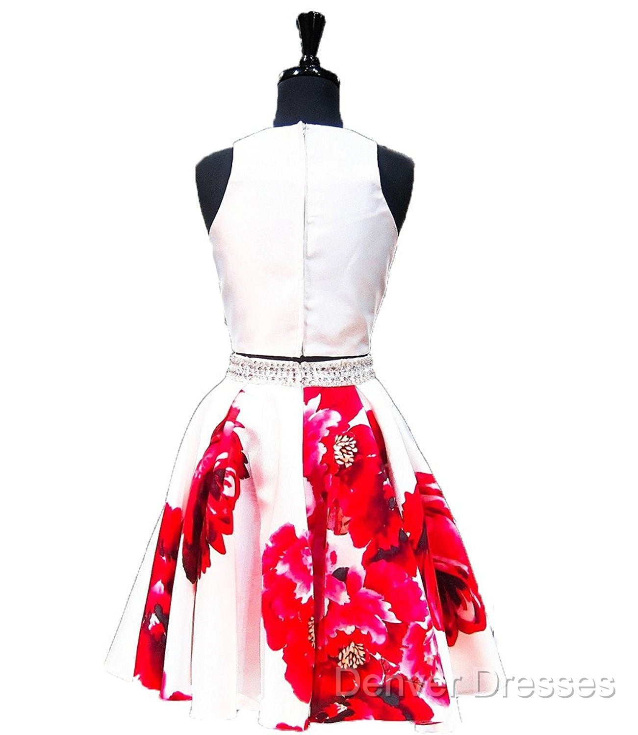 Whte V-Neck Short Homecoming Dress Secondary image