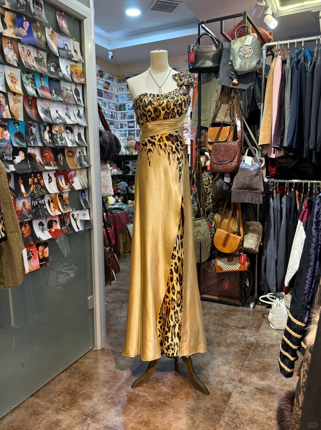 Wild Gold-Brown Leopard Print One-Shoulder Satin Long Prom Dress Evening Dress Main image