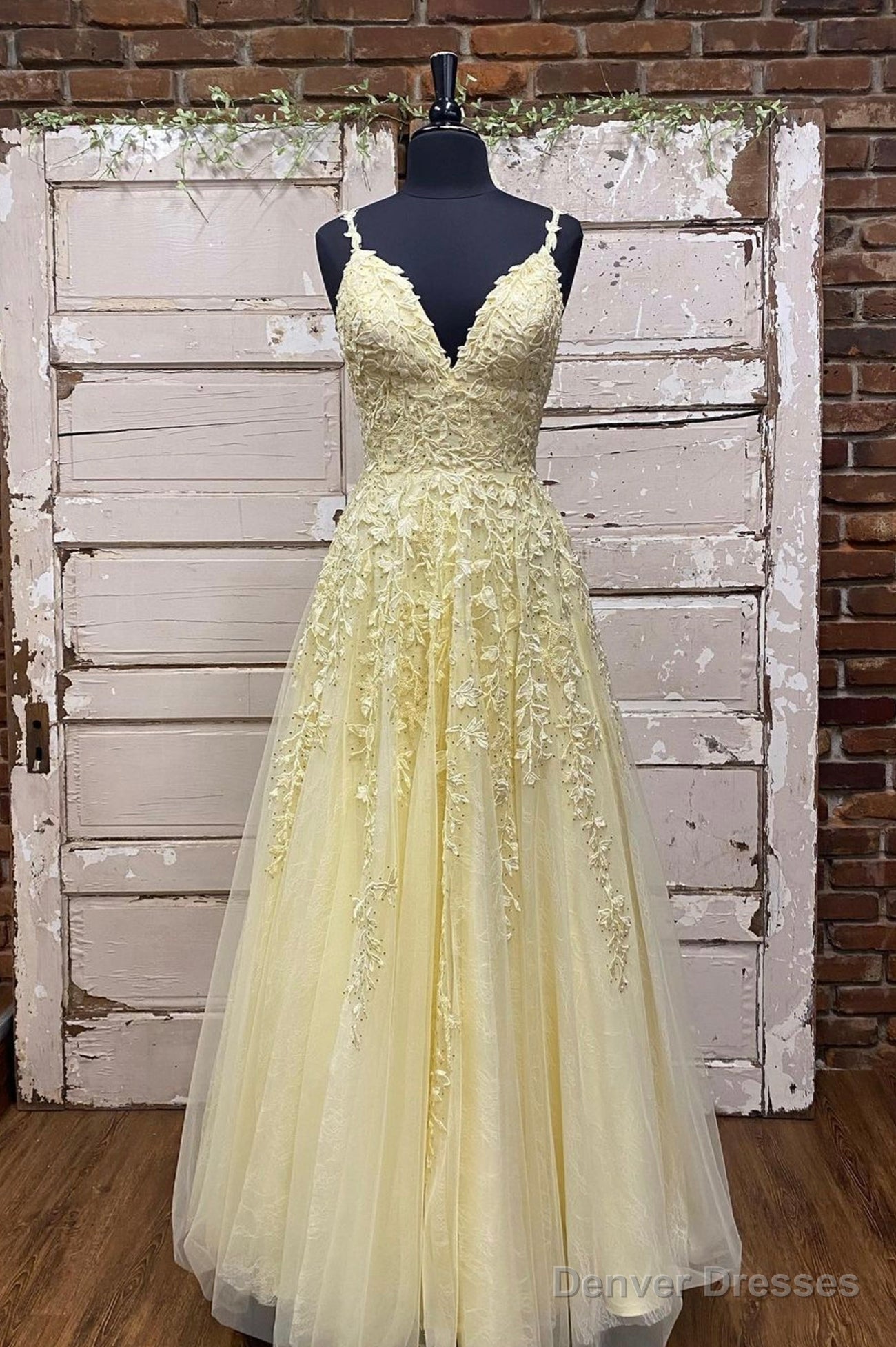 Yellow V-Neck Lace Long Prom Dress, A-Line Spaghetti Straps Evening Dress Main image