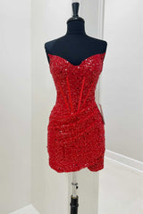 Bridesmaids Dresses Fall Colors, Red Sequin Strapless Mini Homecoming Dress