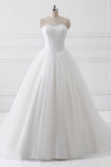 Wedding Dresse Vintage Lace, Ball Gown Strapless Sleeveless Lace Up Wedding Dresses