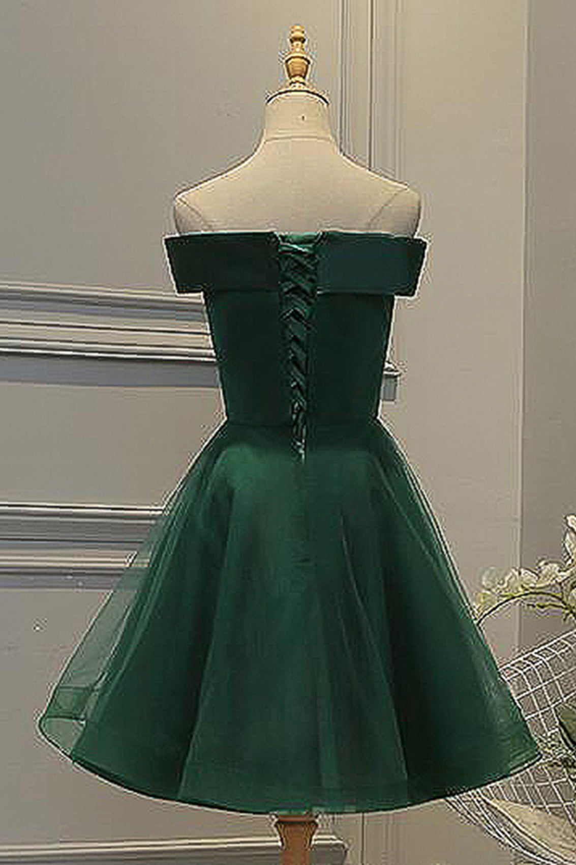 Bridesmaids Dresses Gold, Dark Green Strapless A Line Appliques Tulle Homecoming Dresses