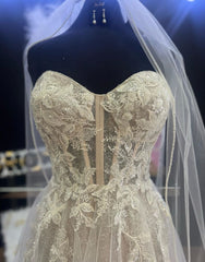 Wedding Dresses With Pockets, A-Line Sweetheart Neckline Tulle Wedding Dress With Appliques