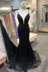 Wedding Decor, Lace-Up Black Plunging Neck Mermaid Prom Dress with Appliques