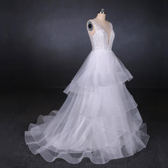 Wedding Dresses Shapes, Charming V-neck Lace Wedding Dresses Elegant Backless Wedding Gowns