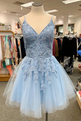 Homecomming Dresses Black, Blue Spaghetti Straps Homecoming Dress With Appliques
