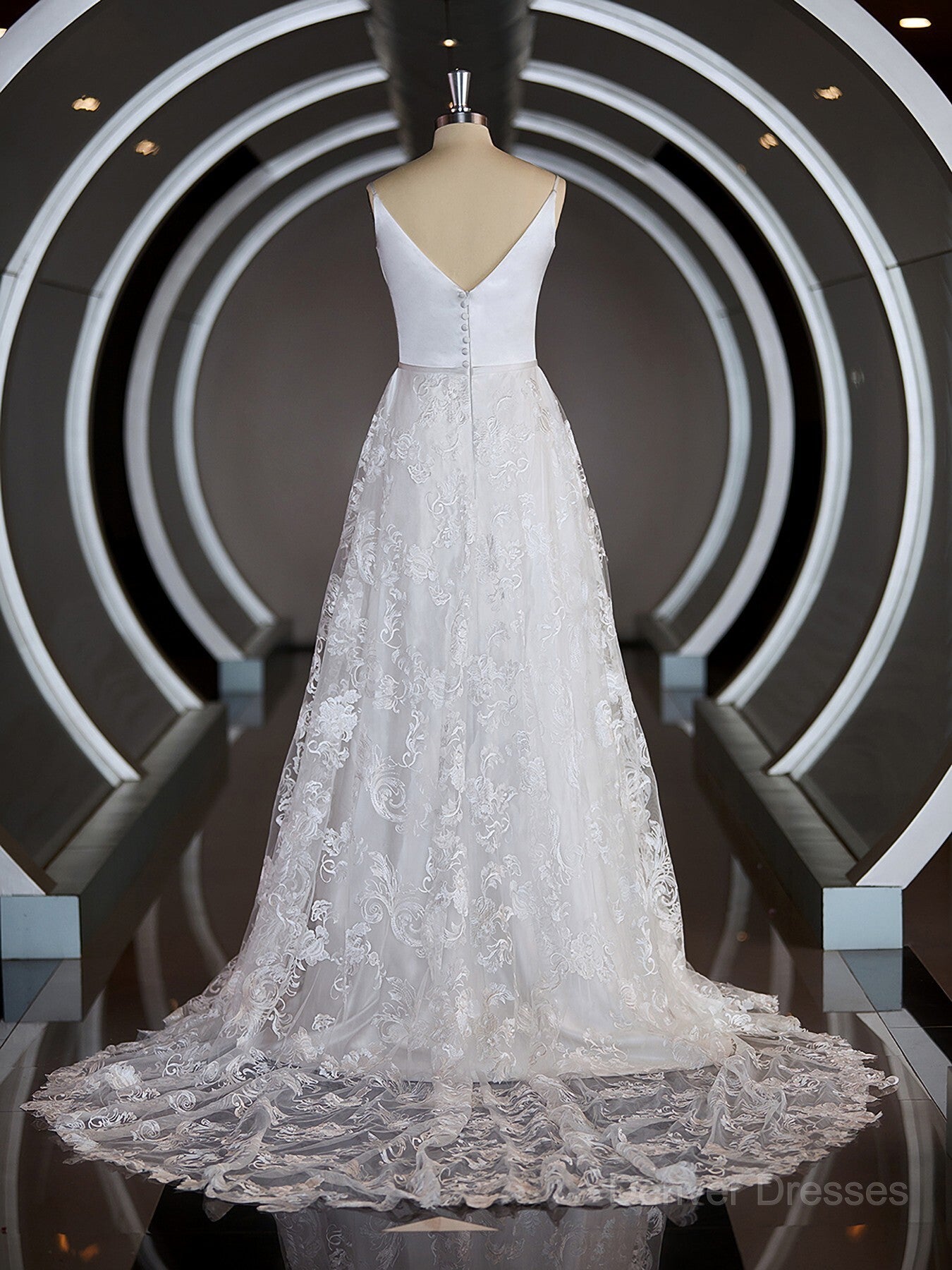 Wedding Dresses Brides, A-Line/Princess Square Cathedral Train Lace Wedding Dresses with Appliques Lace