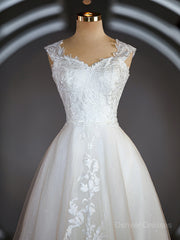 Wedding Dresses Different, A-Line/Princess Sweetheart Sweep Train Lace Wedding Dresses with Appliques Lace