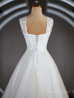 Wedding Dress Styled, A-Line/Princess Sweetheart Sweep Train Lace Wedding Dresses with Appliques Lace