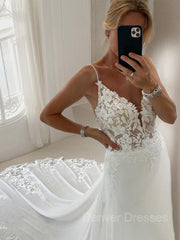 Wedding Dresse Beach, A-Line/Princess V-neck Chapel Train Chiffon Wedding Dresses With Appliques Lace