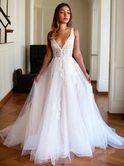 Wedding Dress Elegant Classy, A-Line/Princess V-neck Chapel Train Tulle Wedding Dresses With Appliques Lace